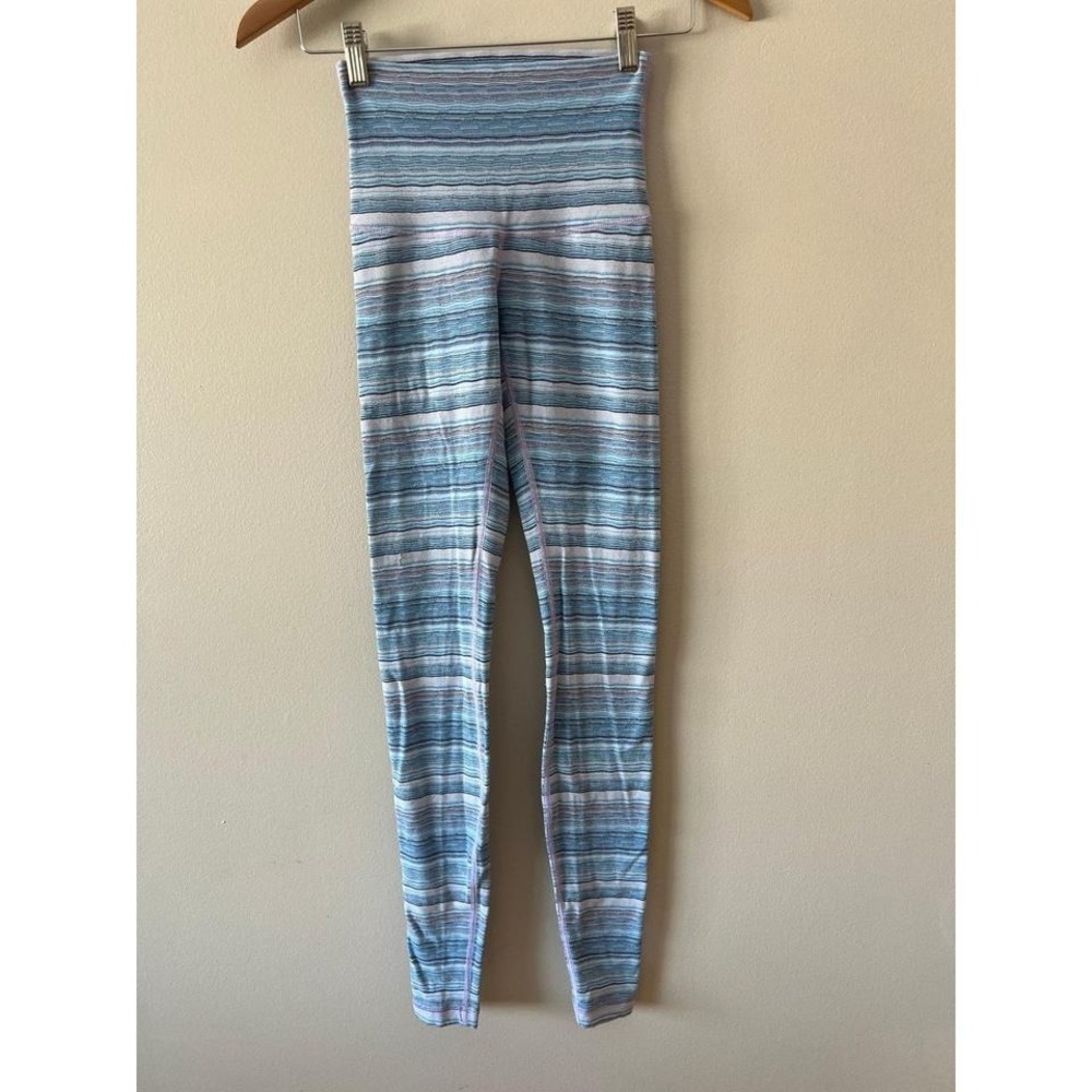 Lululemon Leggings Space Dye Twist Lilac Caspian Blue Size 2